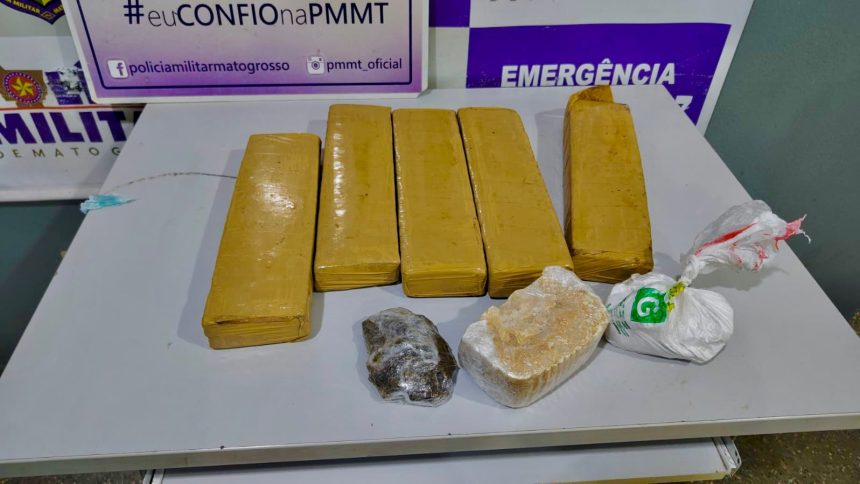 PM apreende tabletes de maconha e cocaína após perseguição na MT-270. Suspeito fugiu mas deixou documentos no local.