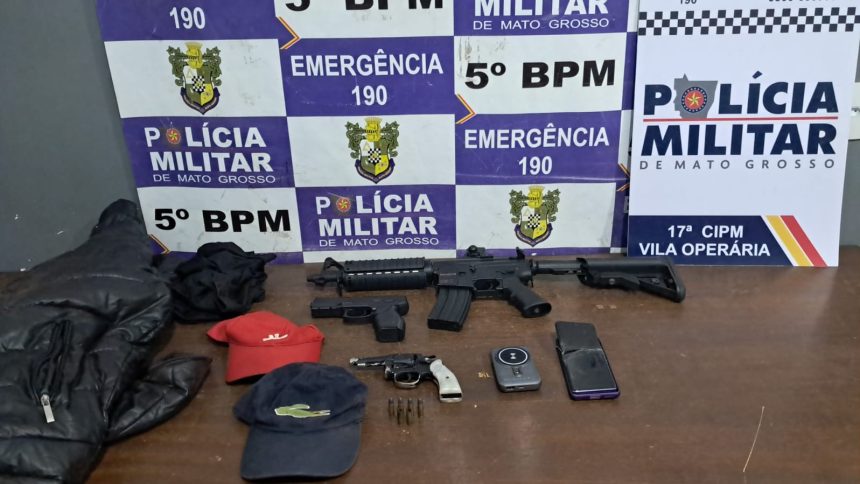 A PM intercepta sequestro em Rondonópolis após perseguição e confronto na MT-270. Dois suspeitos foram baleados e reféns foram libertados.