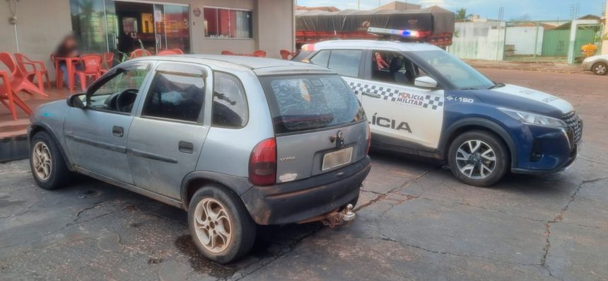 A Polícia Militar realizou a localização de veículo furtado no pátio de um posto na Vila Operária. O carro foi devolvido ao dono.