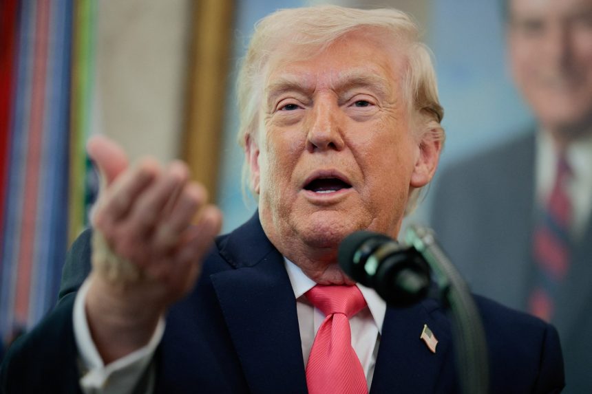trump-fara-pronunciamento-a-nacao-nesta-quarta-feira-sobre-ira,-diz-casa-branca