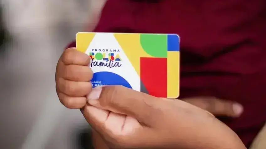 beneficiario-do-bolsa-familia-comanda-empresa-de-onibus-em-crise-milionaria