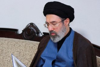 mojtaba-khamenei-diz-que-ira-nao-busca-guerra-e-promete-nova-fase-na-gestao-de-ormuz