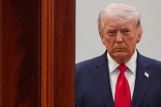 trump-rompe-com-influenciadores-ligados-ao-maga-apos-criticas-contra-guerra-no-ira