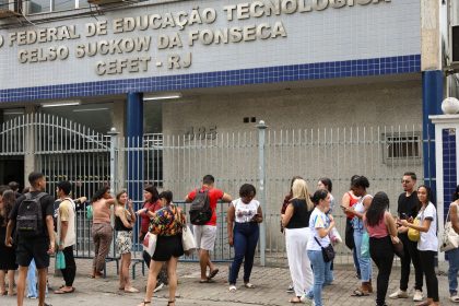 cefet-rio-abre-inscricoes-para-professor,-com-salarios-ate-r$-13-mil