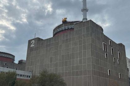 agencia-diz-que-drone-atingiu-laboratorio-de-usina-nuclear-controlada-pela-russia