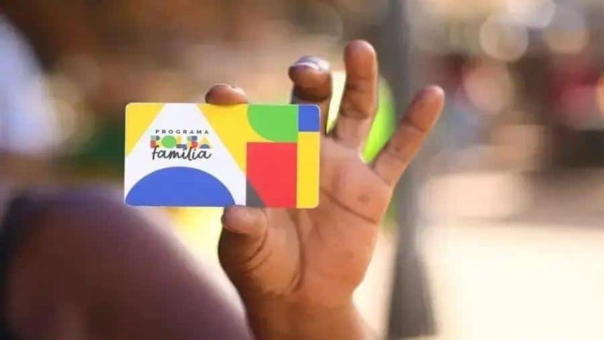 beneficios-do-bolsa-familia-ultrapassam-o-salario-minimo-em-marco-de-2026