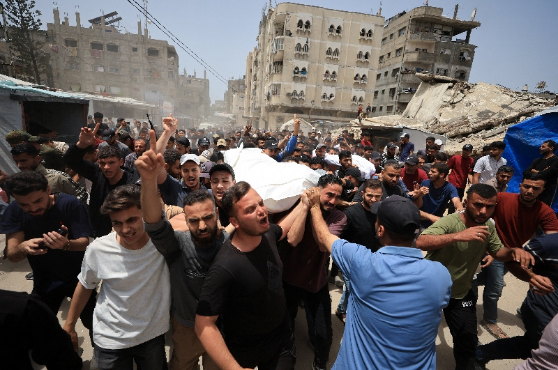 ataques-israelenses-matam-cinco-pessoas-em-gaza,-dizem-autoridades