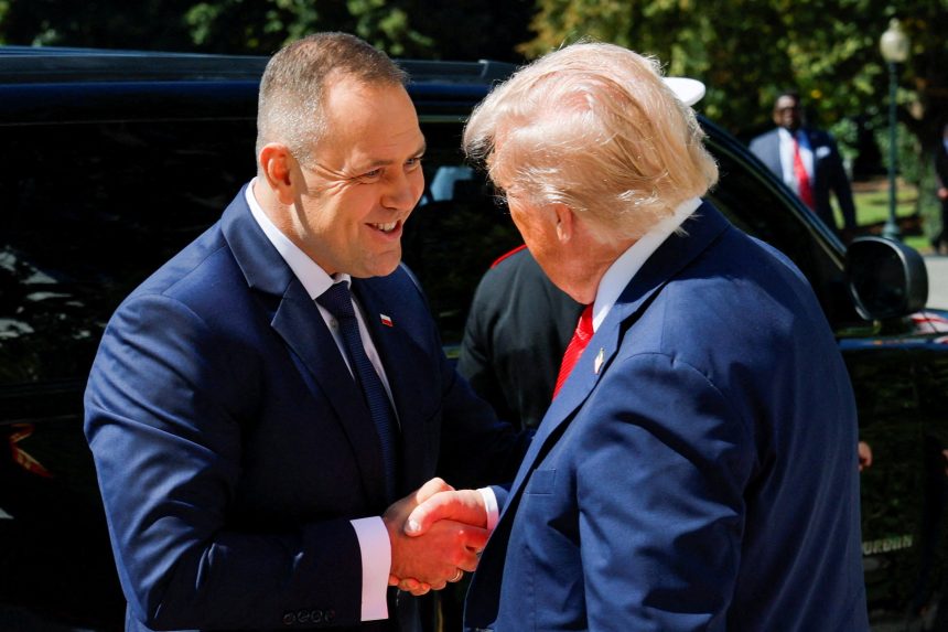 trump-diz-que-eua-enviarao-mais-5.000-soldados-para-polonia