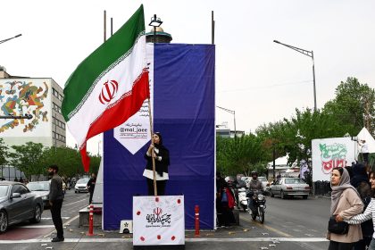 eua-atacam-barcos-iranianos-em-meio-a-negociacoes-por-acordo-de-paz