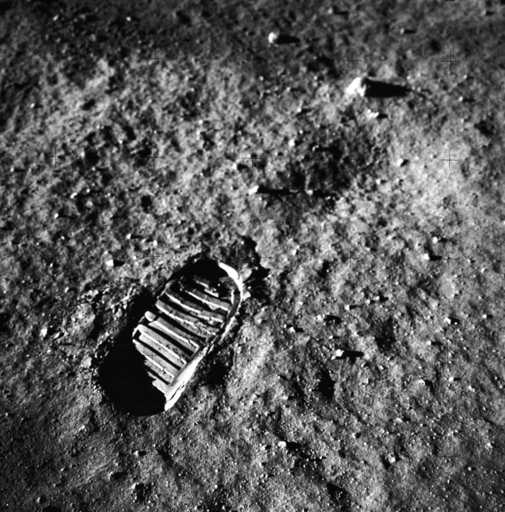 Material inovador pode construir bases na Lua