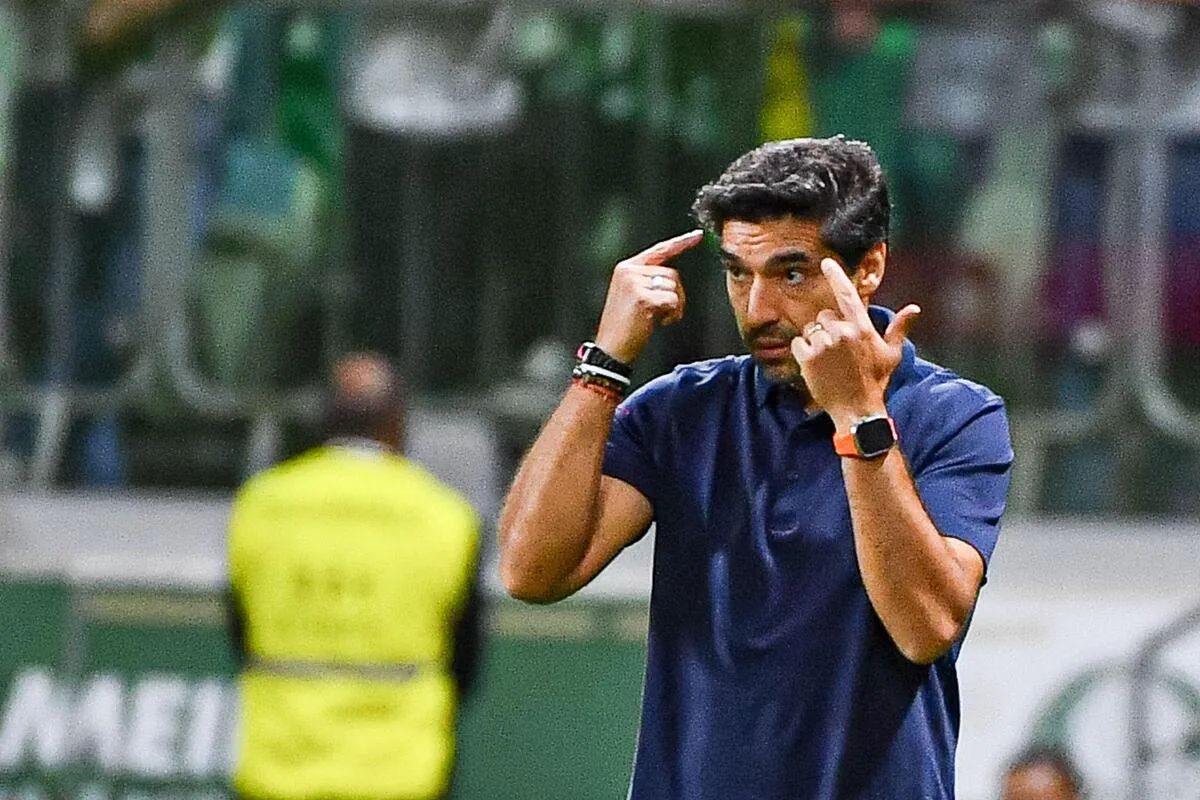 Abel Ferreira reafirma compromisso e destaca transformação no Palmeiras