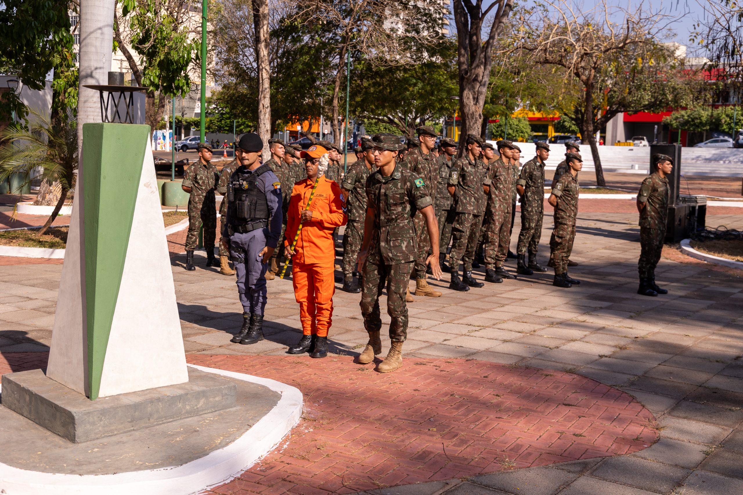 Semana da Pátria tem abertura solene na Praça Brasil em Rondonópolis