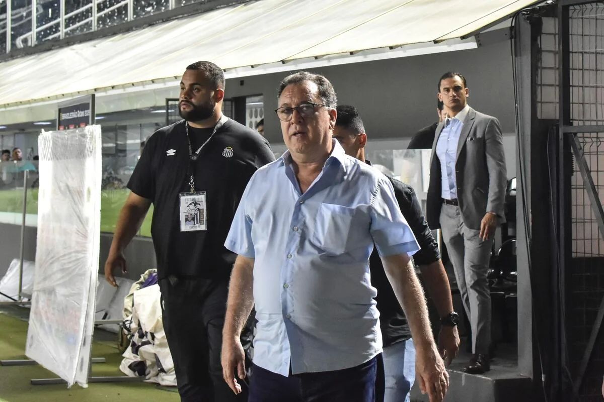 Santos enfrenta possível atraso em pagamentos após eliminações