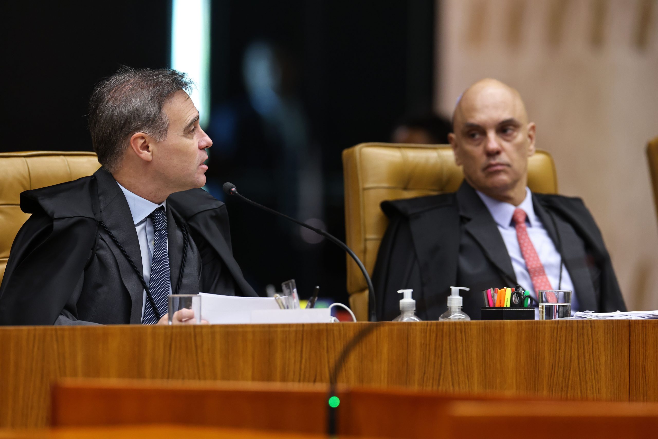 Crise no STF motiva presos do caso Master a exigir revisão de prisões