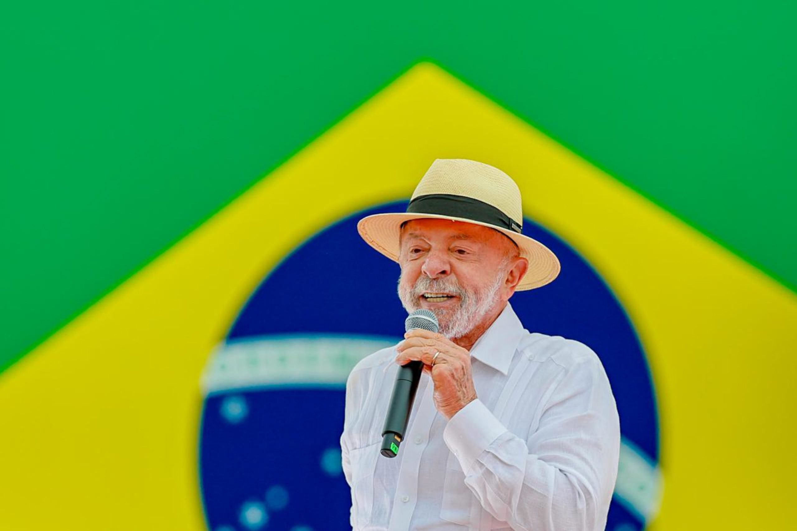 Lula defende proibição de bets e critica financiamento de clubes com apostas