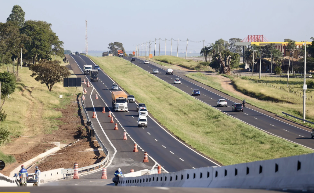 DER-SP prevê 16,7 milhões de veículos nas rodovias durante feriado de Nossa Senhora Aparecida