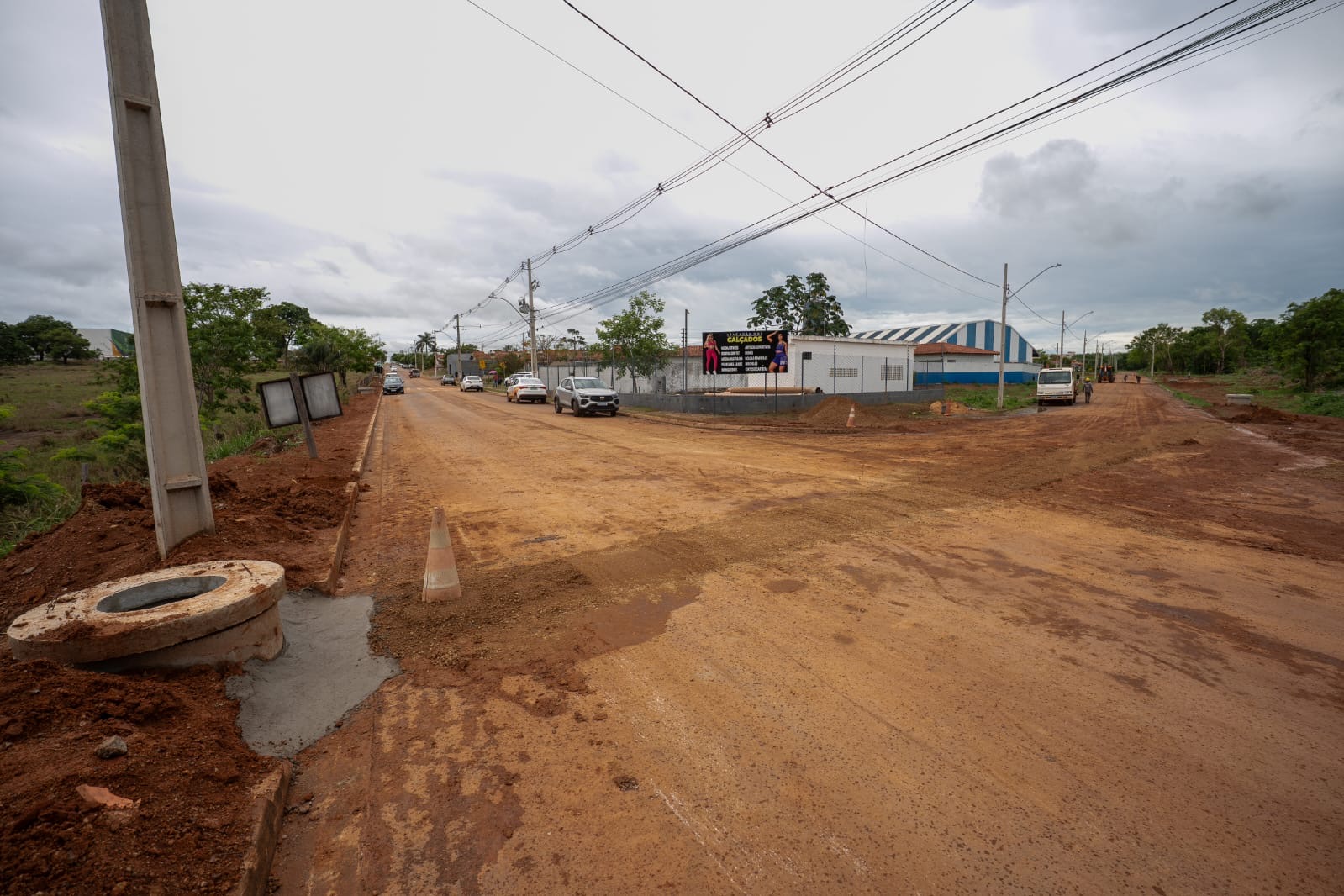Sanear executa reparos em acesso ao Melchiades após chuva intensa
