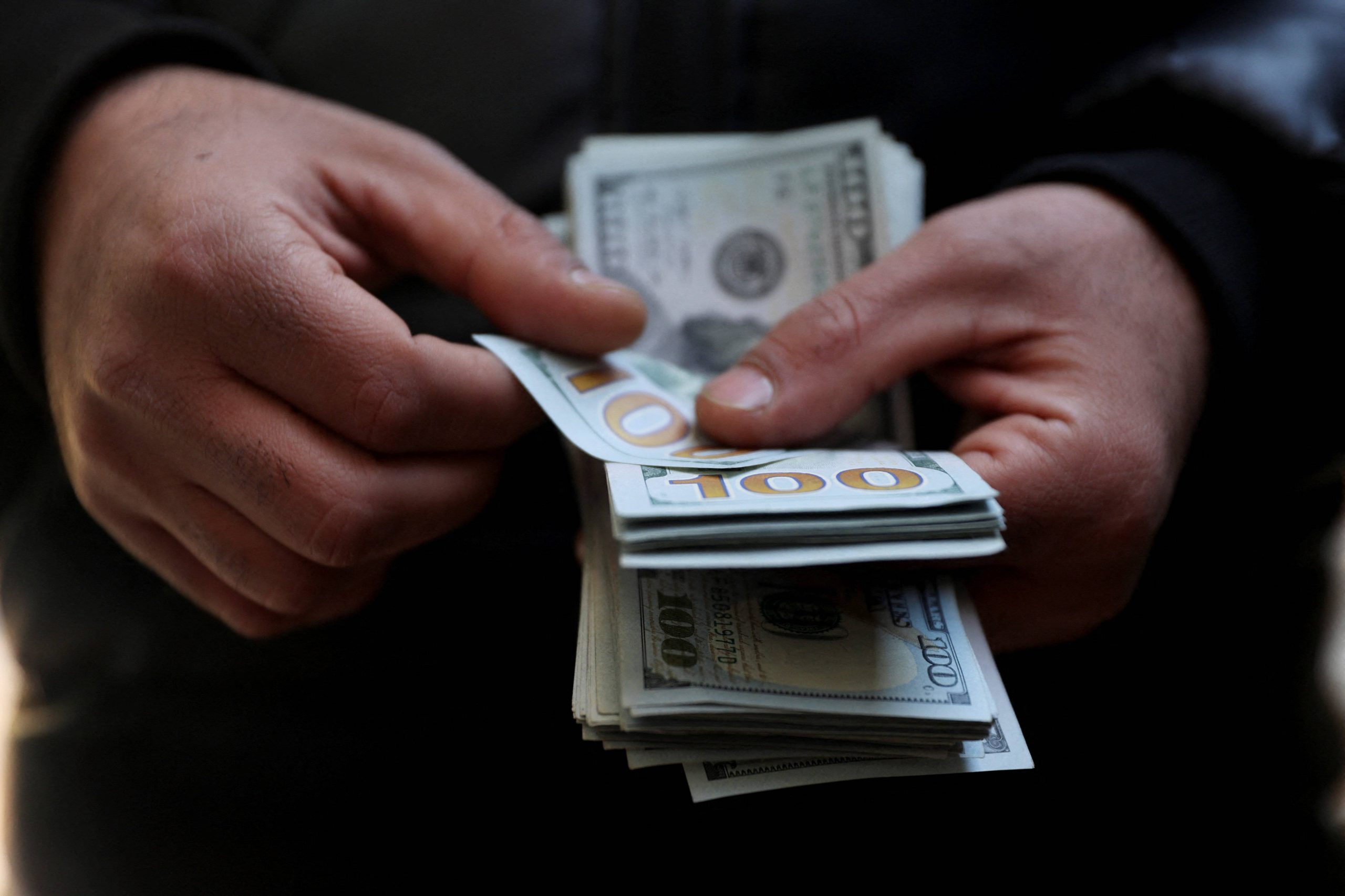 Reservas cambiais da China diminuem em setembro